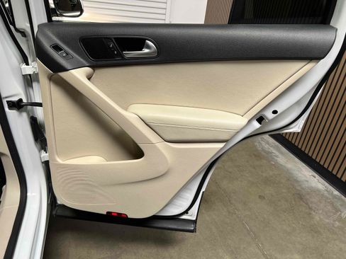 Used 2017 Volkswagen Tiguan Wolfsburg Edition FWD image 72