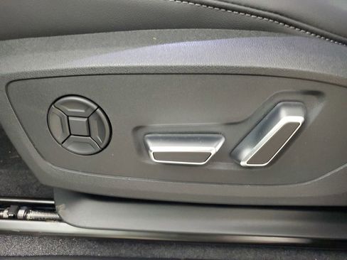 New 2026 Audi Q3 quattro 2.0T image 21