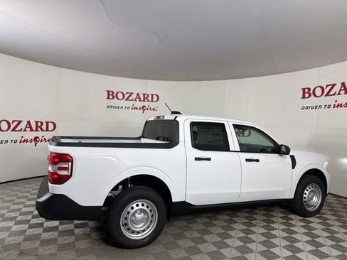 New 2026 Ford Maverick XL image 9