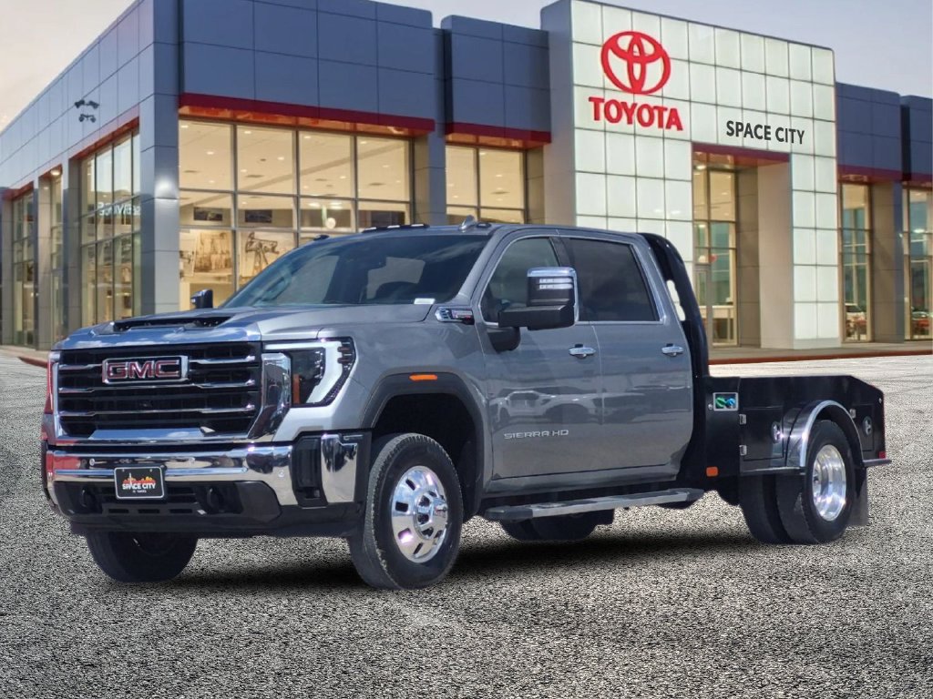 Used 2025 GMC Sierra 3500 SLT w/ Texas SLT Premium Package AWD/4WD image 2