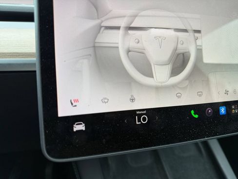 Used 2023 Tesla Model Y Long Range AWD/4WD image 19