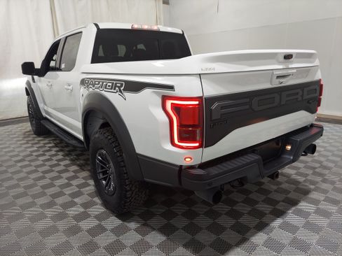 Used 2020 Ford F150 Raptor w/ Equipment Group 802A Luxury AWD/4WD image 2