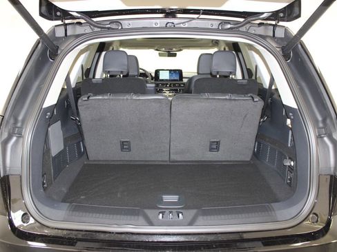 New 2026 Lincoln Aviator 2WD image 15