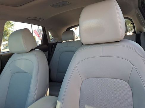 Certified 2022 Hyundai Kona Limited image 15