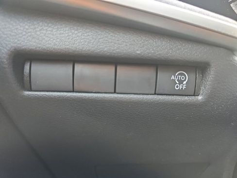 New 2026 Nissan Kicks SV image 10