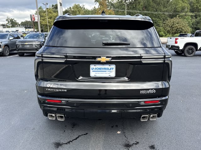 New 2026 Chevrolet Traverse High Country w/ LPO, Floor Liner Package FWD image 4