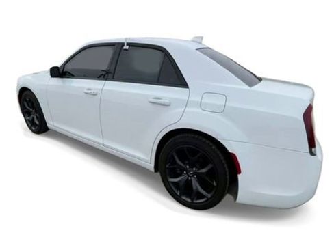 Used 2021 Chrysler 300 S RWD image 5