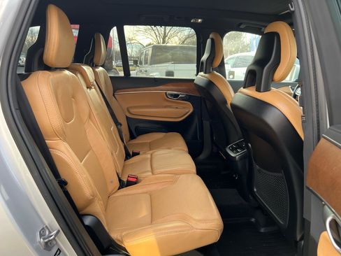 Used 2018 Volvo XC90 T6 Inscription w/ Convenience Package image 14