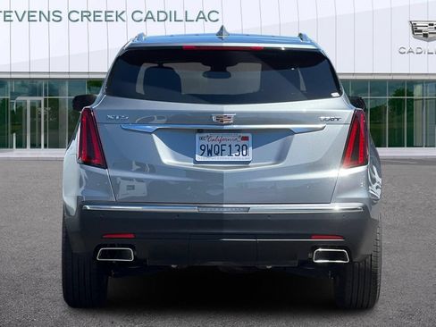 Used 2025 Cadillac XT5 Luxury w/ LPO, Floor Liner Package FWD image 4