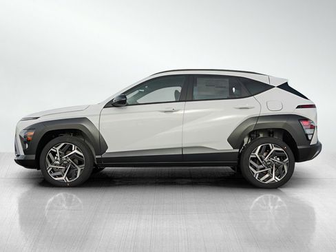 New 2026 Hyundai Kona SEL Premium image 4