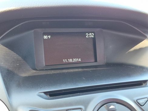 Used 2014 Ford Focus SE FWD image 12