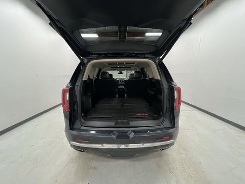 Certified 2022 GMC Acadia Denali w/ Denali Ultimate Package image 27
