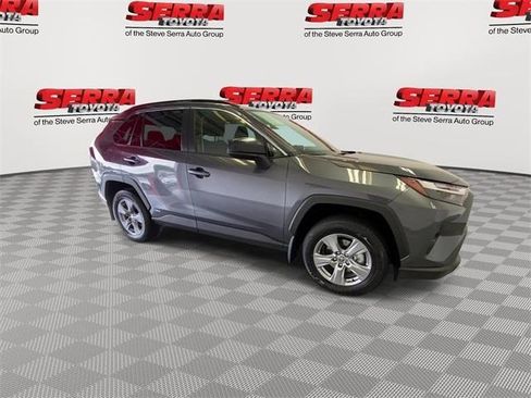 Used 2025 Toyota RAV4 LE image 3