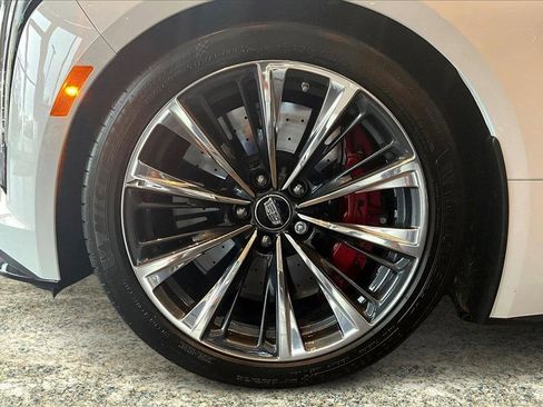 Used 2025 Cadillac CT5 V Blackwing w/ Precision Package image 33