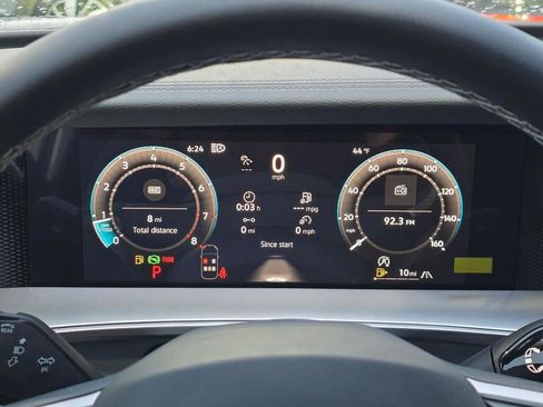 New 2026 Volkswagen Tiguan SE image 23