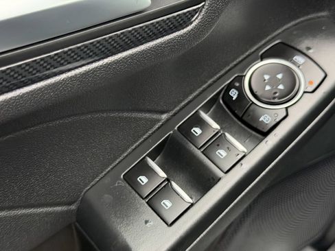 Used 2023 Ford Escape ST-Line w/ Equipment Group 301A FWD image 20