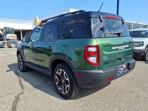 Used 2024 Ford Bronco Sport Outer Banks w/ Tech Package AWD/4WD image 9
