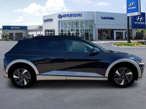 New 2026 Hyundai Ioniq 5 Limited image 9