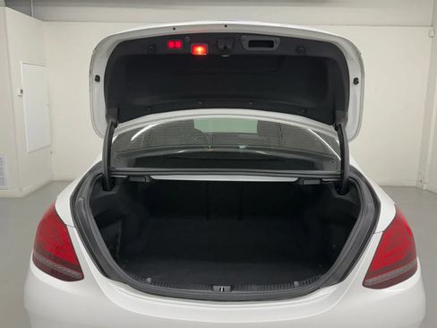Used 2019 Mercedes-Benz C 300 Sedan image 43