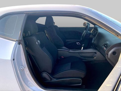 Used 2021 Dodge Challenger R/T Scat Pack RWD image 9