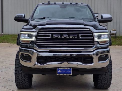 Used 2022 RAM 3500 Laramie AWD/4WD image 2
