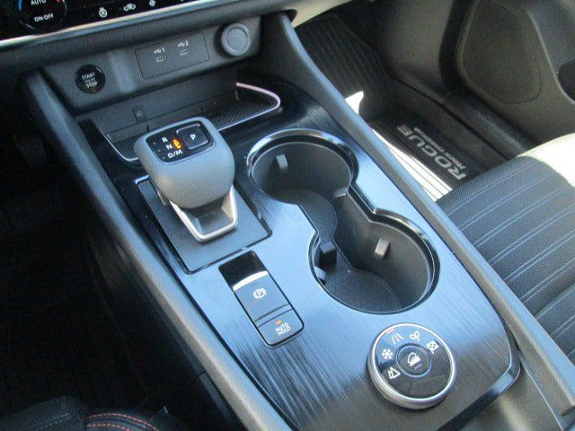 Used 2025 Nissan Rogue SV w/ Rock Creek Premium Package AWD/4WD image 17