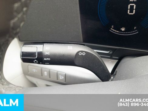 Certified 2024 Hyundai Kona SEL image 34