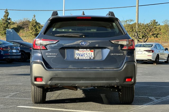 Used 2025 Subaru Outback AWD/4WD image 5