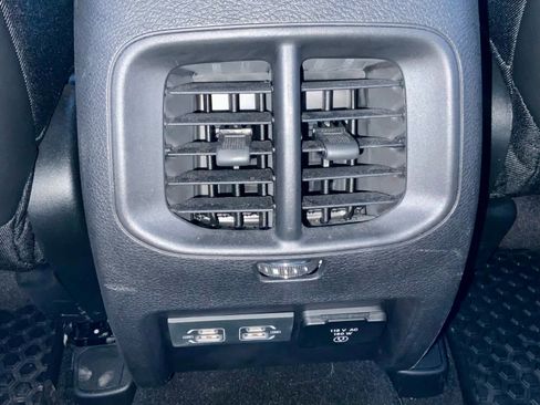 Used 2021 Jeep Cherokee Trailhawk w/ Comfort/Convenience Group image 47