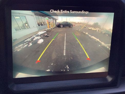 Used 2022 Jeep Wrangler Unlimited Rubicon 4xe w/ Cold Weather Group image 33