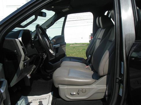 Used 2018 Ford F150 Lariat AWD/4WD image 18