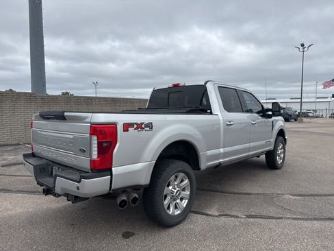 Used 2017 Ford F250 Platinum w/ Platinum Ultimate Package AWD/4WD image 7