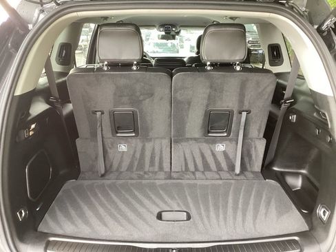 Used 2024 Jeep Grand Cherokee L Limited w/ Luxury Tech Group II AWD/4WD image 10