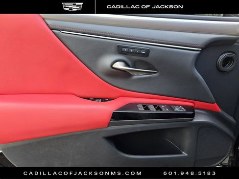 Used 2023 Lexus ES 300h F Sport w/ Accessory Package (Z2) FWD image 12