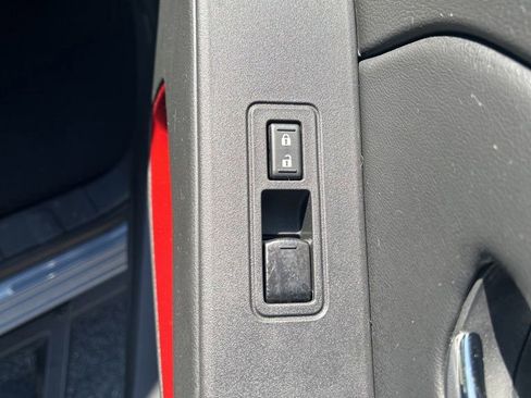 Certified 2025 Nissan Frontier Pro-X RWD image 28