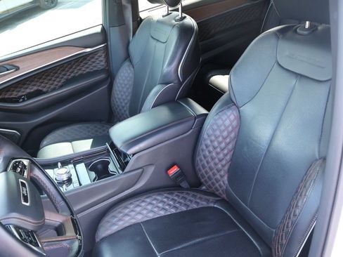 Used 2023 Jeep Grand Cherokee L Summit w/ High Altitude Package AWD/4WD image 22