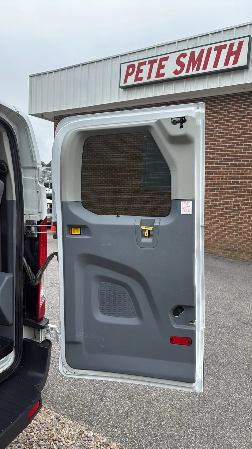 Used 2018 Ford Transit 350 XL RWD image 11