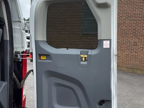 Used 2018 Ford Transit 350 XL RWD image 11