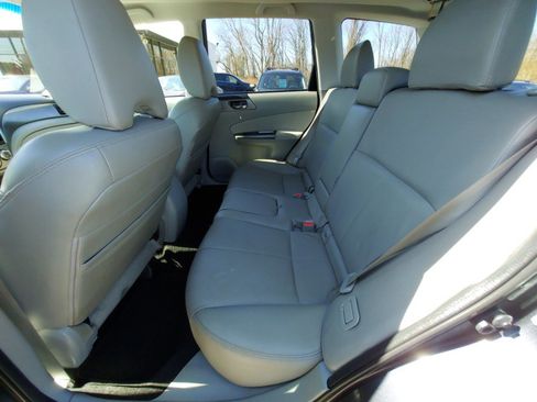 Used 2013 Subaru Forester 2.5X Limited image 8