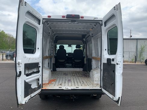 Used 2021 RAM ProMaster 2500 image 31