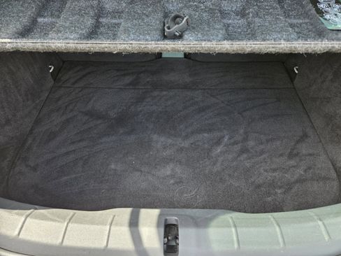 Used 2010 Volvo C30 image 36