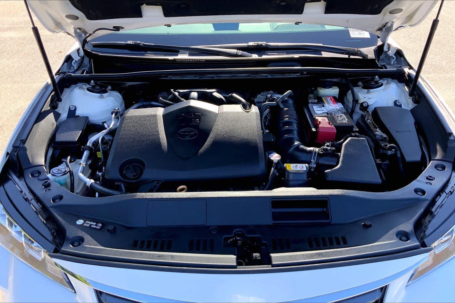Used 2019 Toyota Avalon XLE w/ Moonroof Package FWD image 32