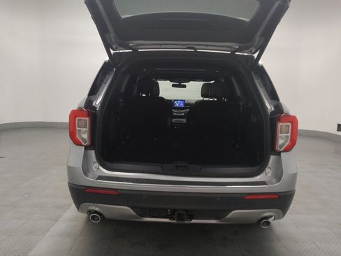 Used 2020 Ford Explorer Limited w/ Class III Trailer Tow Package image 29