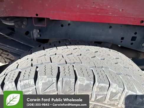 Used 2023 Ford F250 Lariat w/ Lariat Ultimate Package AWD/4WD image 12