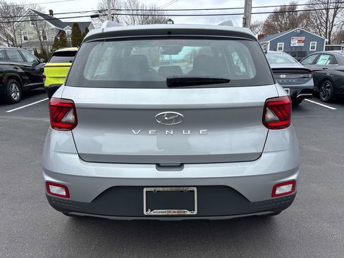 New 2026 Hyundai Venue SEL image 3