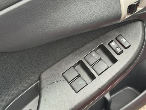 Used 2009 Toyota Corolla S image 14