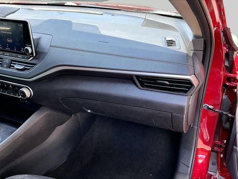 Used 2022 Nissan Altima 2.5 SV w/ SV Premium Package FWD image 37