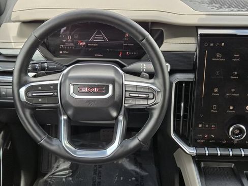 Used 2026 GMC Acadia Elevation w/ Elevation Premium Package FWD image 26
