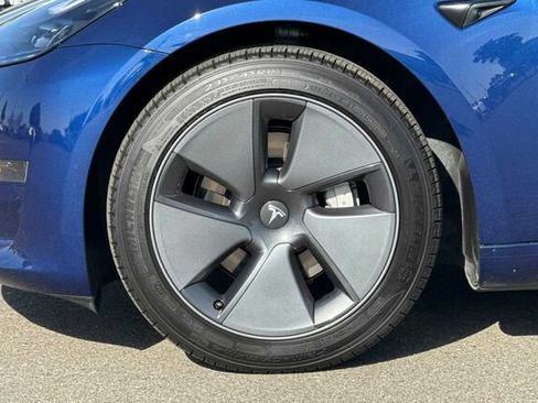 Used 2023 Tesla Model 3 Standard Range RWD image 24