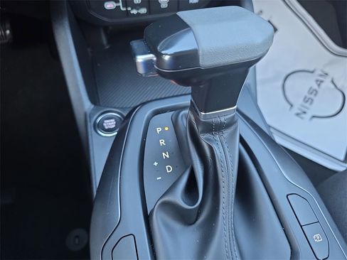 Used 2025 Kia K4 LXS image 19